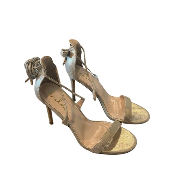 Lulus Aimee Champagne Metallic Lace-Up Heels
Gold Glam Black Tie NYE shoes - Picture 7 of 15